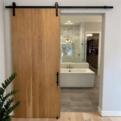 Порожнисті двері сараю